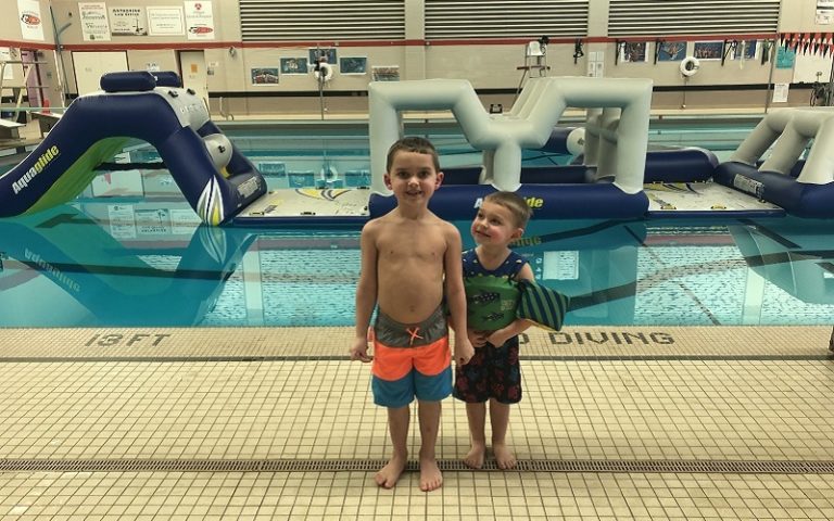 15 Fantastic Indoor Water Parks in Michigan Within Driving Distance of