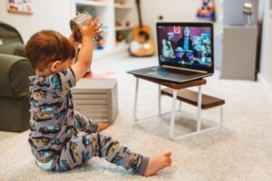 Crescendo Academy Music Together Online boy with pot by computer