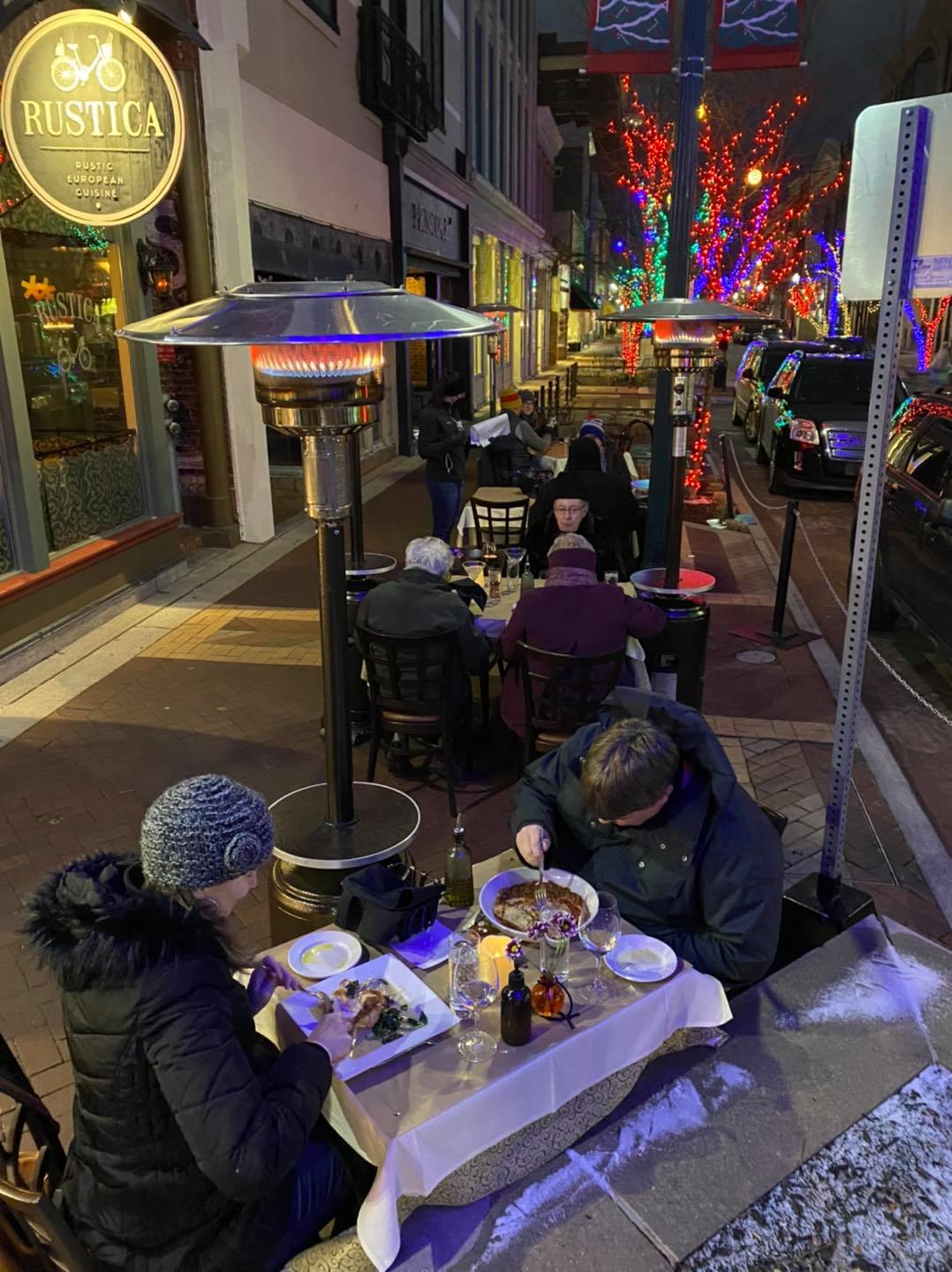 Bundle Up + Dine Out 30+ Kalamazoo Restaurants with Igloos, Pods, and