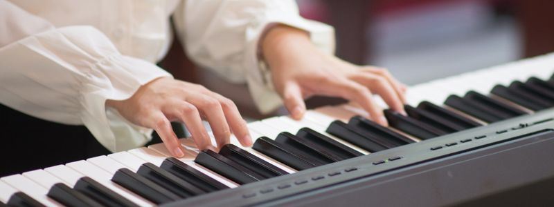music lessons piano lessons