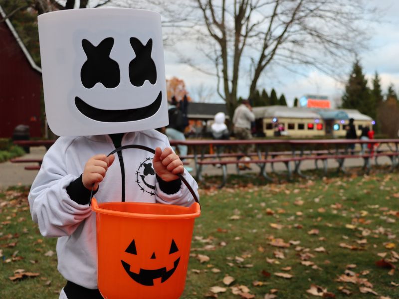 trunk or treat Kalamazoo, Gilmore Car Museum Trunk or Treat