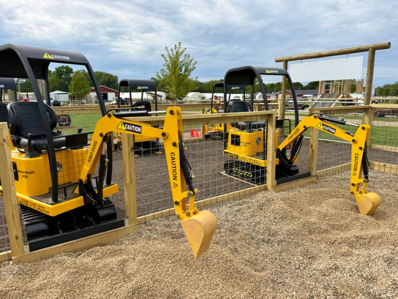 Gull Meadow Farms Excavators 2026